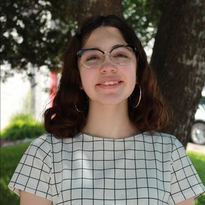 Meet your Posher, Lauren